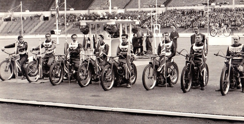 {short description of image}